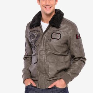 CM164 Herren Winterjacke – Beige Jacke in PU-Lederoptik mit Kunstfellkragen & Patches | Warm gefütterte Streetwear für kalte Tage